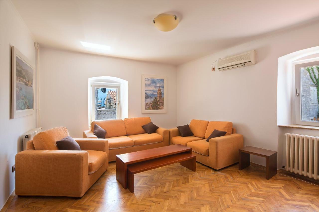 Apartment Kovacevic Old Town 부드바 외부 사진